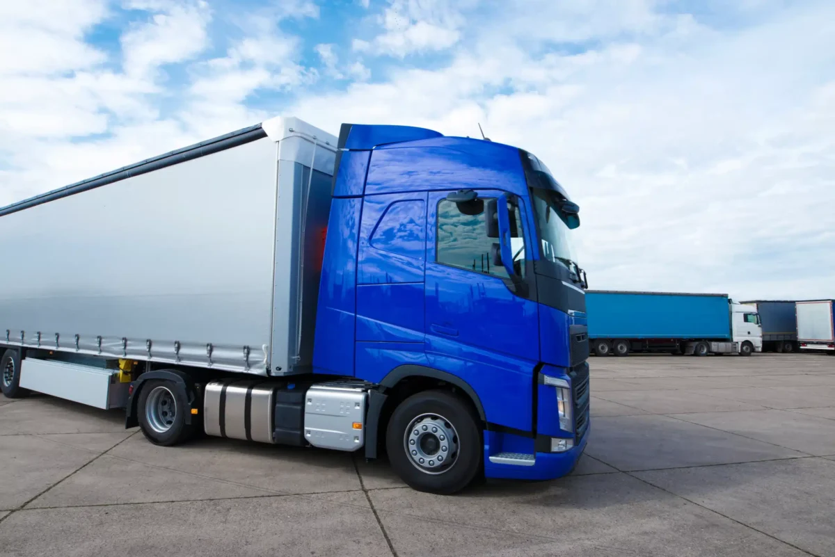 articulated lorry
